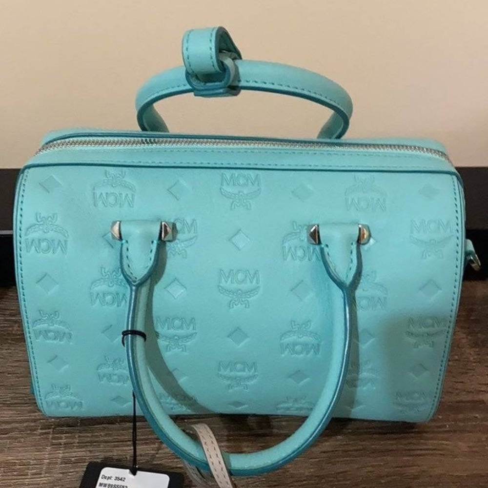 Iso turquoise mcm